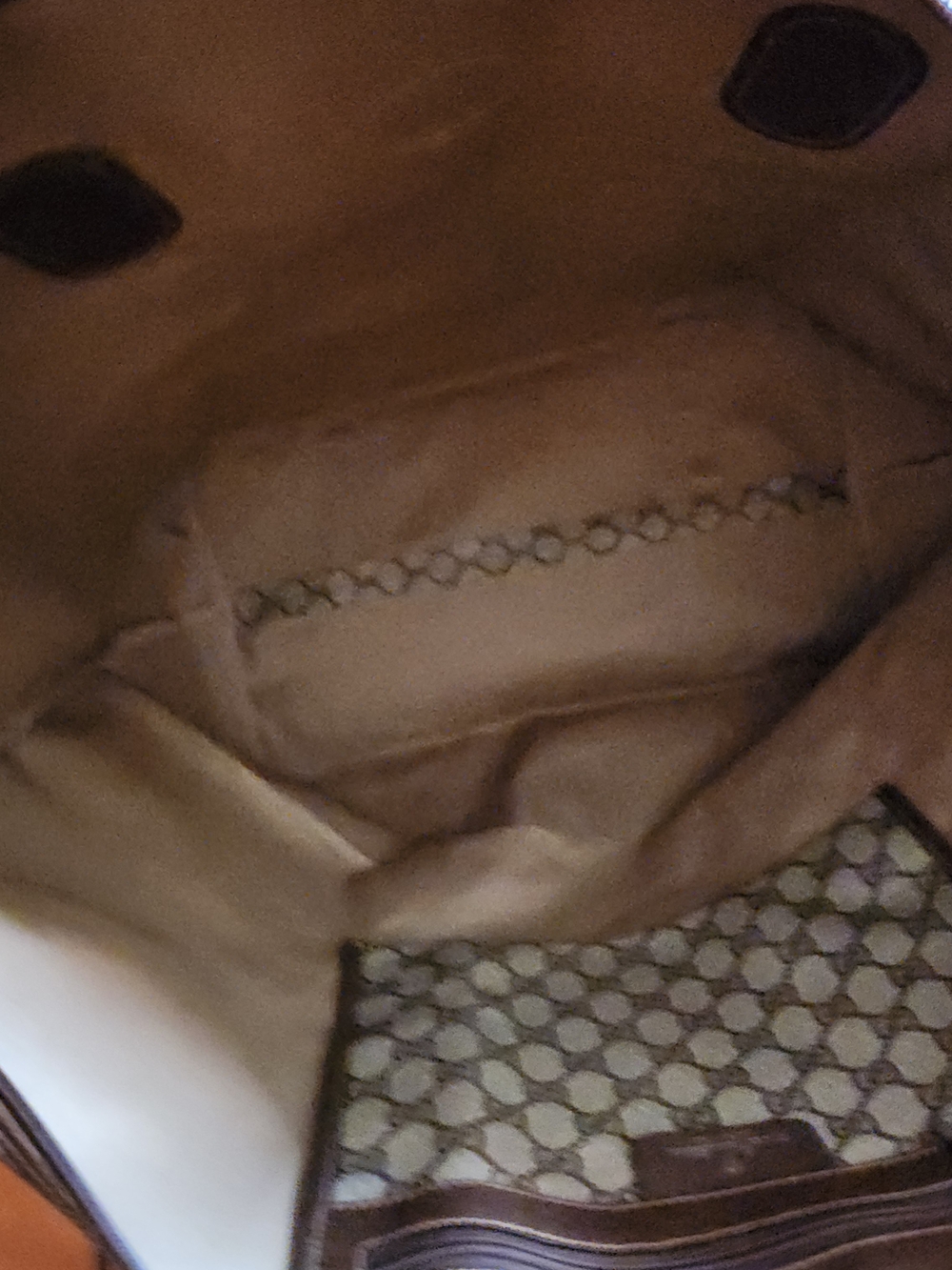 Gucci GG Supreme Cherry Line Tote w Green & Red Web Straps EUC Approx 23x15 1/2 - Picture 2 of 7